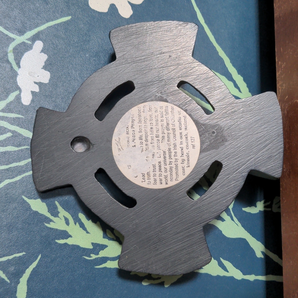 Irish Celtic Peace Prayer Cross - Picture 2 of 6